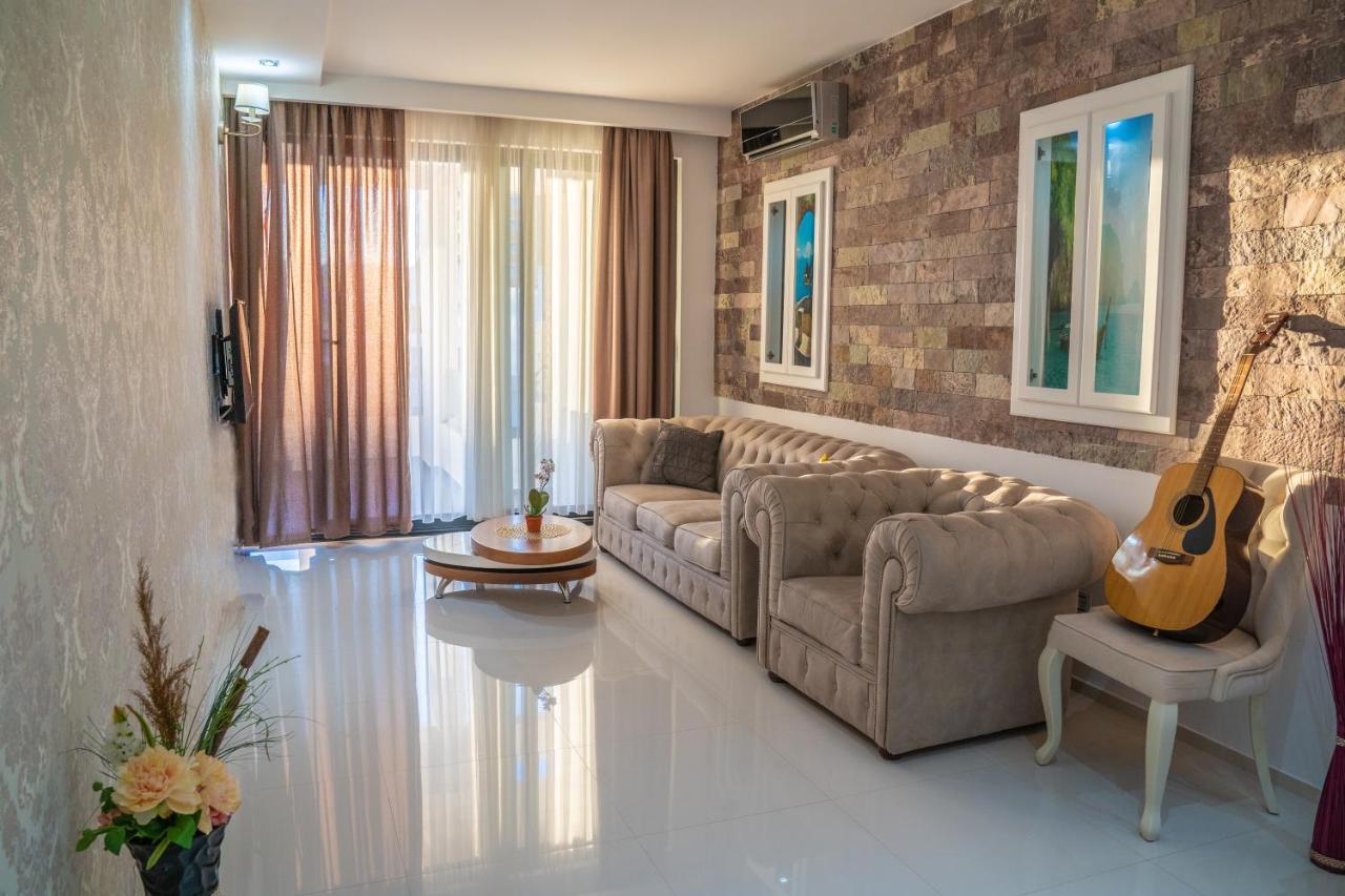 Golden Apartments Ulcinj Ngoại thất bức ảnh